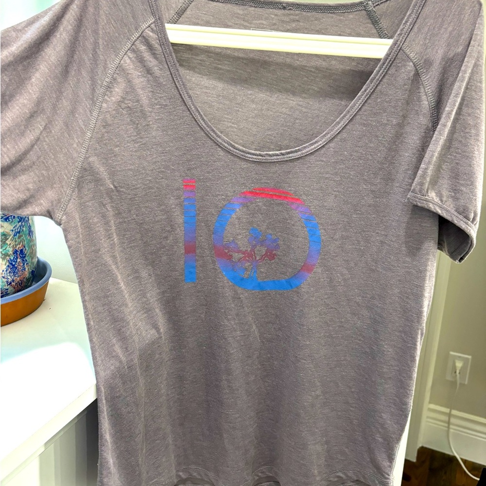 NEW Tentree super soft t-shirt